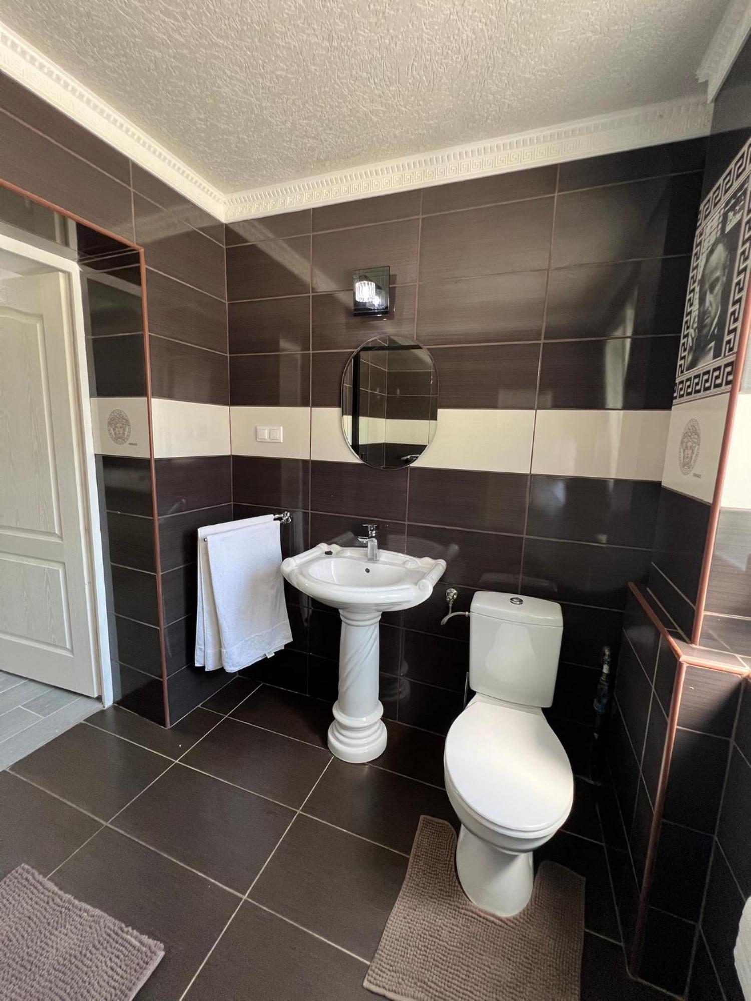 Adel Apartman Kisujszallas Εξωτερικό φωτογραφία