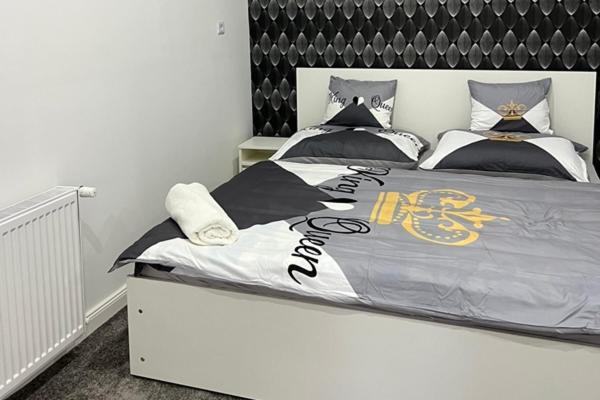 Adel Apartman Kisujszallas Εξωτερικό φωτογραφία